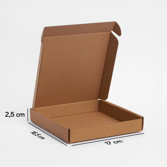 Karton Kutu 18 x 17 x 3 cm