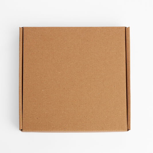 Karton Kutu 18 x 17 x 3 cm