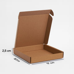 Karton Kutu 18 x 17 x 3 cm